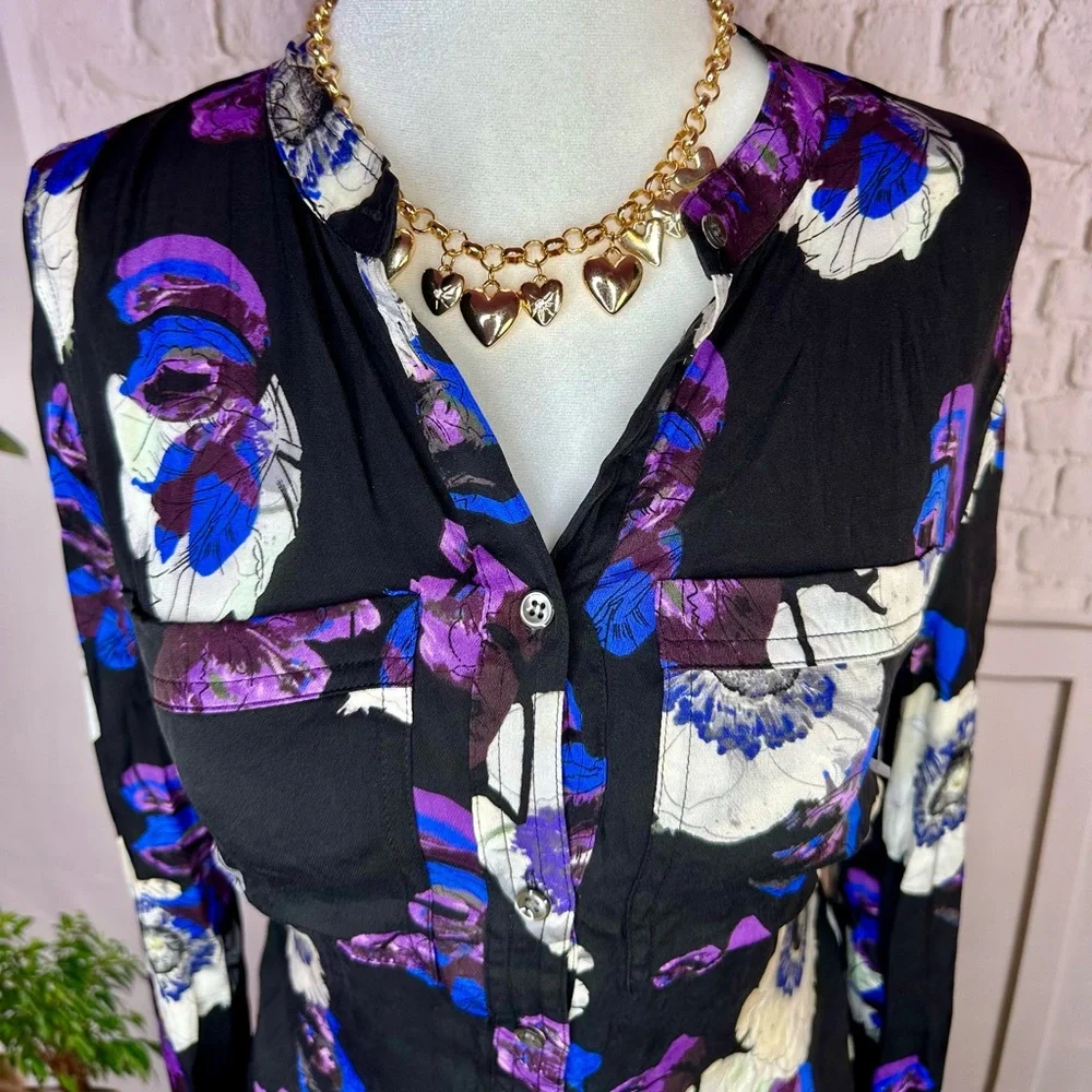 J. Crew Floral Patterned Top - Black, Purple, Blue, white‎ size 2 blouse